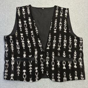 Men’s XL Black & White Tribal Pattern Button Front Vest 100% Cotton